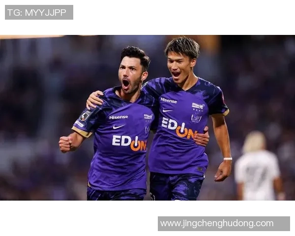 广岛三箭迎战浦田期待精彩对决双方球员状态火热争夺胜利荣耀